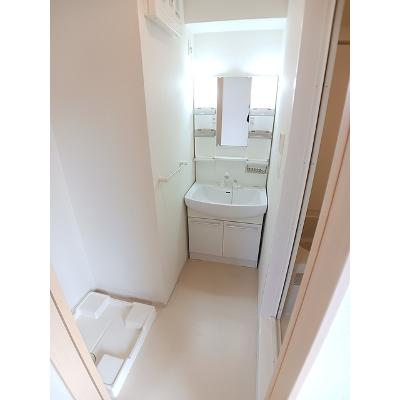 ルストパラディⅠ 104【管理NO：1-019065001-01040】 ★家具家電は申し込み後に搬入します★ ★2026年08月中旬入居可能★の物件写真6