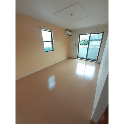 レグジー　Ⅰ 103【管理NO：1-019055501-01030】 ★家具家電は申し込み後に搬入しますの物件写真2