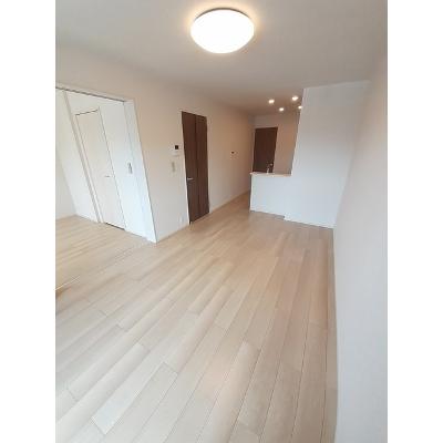 カーサ・ブローテⅣ 202【管理NO：1-026413601-02020】 ★家具家電は申し込み後に搬入します 2026年08月中旬入居可能の物件写真2