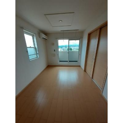 クローバーＡ 203【管理NO：1-015627801-02030】 ★家具家電は申し込み後に搬入します 2026年09月中旬入居可能の物件写真2