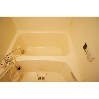 セカンドコート 203【管理NO：1-012184401-02030】 ★家具家電は申し込み後に搬入します 2026年09月中旬入居可能の物件写真4