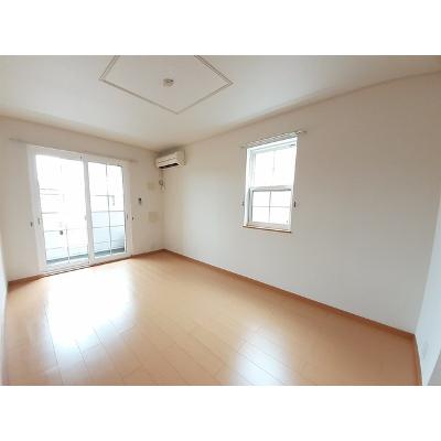 ファミーユⅠ 101【管理NO：1-015423201-01010】 ★家具家電は申し込み後に搬入します 2026年07月下旬入居可能の物件写真2