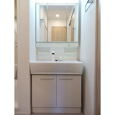 ローズベルⅡ 103【管理NO：1-025241102-01030】 ★家具家電は申し込み後に搬入します★の物件写真6