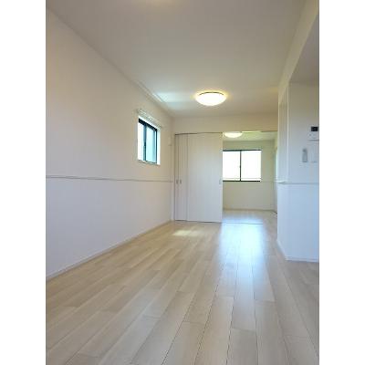 アンソレイユ弐番館　Ⅱ 201【管理NO：1-027274202-02010】 ★家具家電は申し込み後に搬入します 2026年08月上旬入居可能の物件写真2