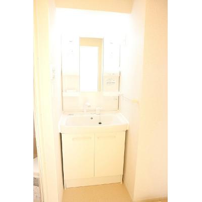 シルフィード 201【管理NO：1-022695901-02010】 ★家具家電は申し込み後に搬入します 2026年08月中旬入居可能の物件写真6