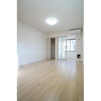 グランツＹＨ　Ⅲ 106【管理NO：1-026424403-01060】 ★家具家電は申し込み後に搬入します 2026年08月上旬入居可能の物件写真2