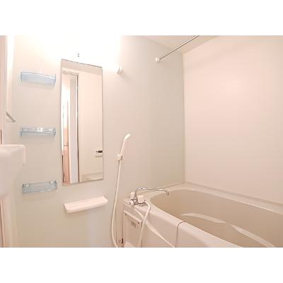 イーザ 202【管理NO：1-017049201-02020】 ★家具家電は申し込み後に搬入します★の物件写真4
