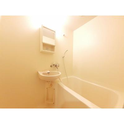ビハーラ連 105【管理NO：1-099181201-01040】 ★家具家電は申し込み後に搬入します★の物件写真4
