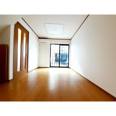 はなみずき 102【管理NO：1-011111301-01020】 ★家具家電は申し込み後に搬入します★ ★2026年08月中旬入居可能★の物件写真2
