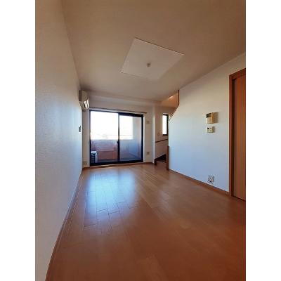 アルバ　シノタケ 203【管理NO：1-012801101-02030】 ★家具家電は申し込み後に搬入します 2026年08月中旬入居可能の物件写真2