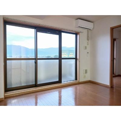 エクセレント甲府 502【管理NO：1-013626601-05020】 ★家具家電は申し込み後に搬入します 2026年08月中旬入居可能の物件写真2