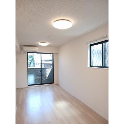 Ｃａｌｍ　Ｃｏｕｒｔ 101【管理NO：1-027824901-01010】 ★家具家電は申し込み後に搬入します 2026年08月下旬入居可能の物件写真2