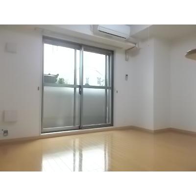 エスポアメゾンⅡ 102【管理NO：1-016113901-01020】 ★家具家電は申し込み後に搬入します 2026年08月中旬入居可能の物件写真2