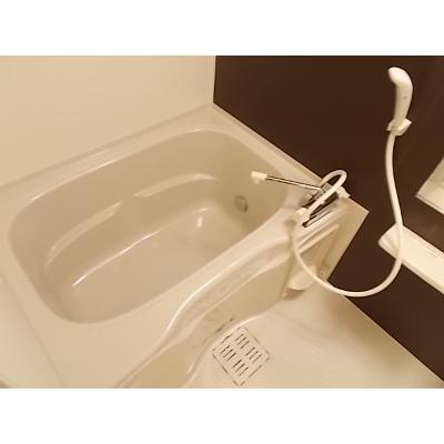 エスポアメゾンⅡ 102【管理NO：1-016113901-01020】 ★家具家電は申し込み後に搬入します 2026年08月中旬入居可能の物件写真4