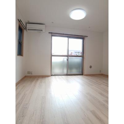 マレッサ 101【管理NO：1-099310301-01010】 ★家具家電は申し込み後に搬入します 2026年08月上旬入居可能の物件写真2