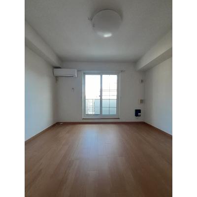 ベラビスタ　Ｅ 202【管理NO：1-014228102-02020】 ★家具家電は申し込み後に搬入します 2026年08月上旬入居可能の物件写真2