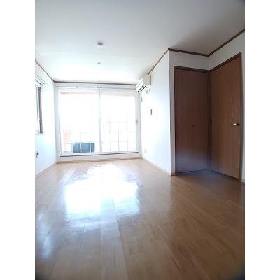 ファミールＮＡＫＡＹＡＭＡ 201【管理NO：1-007130201-02010】 ★家具家電は申し込み後に搬入します★の物件写真2