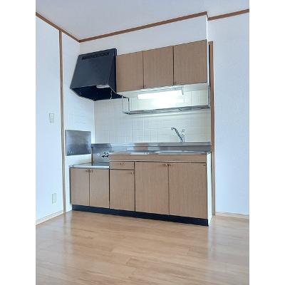 ファミールＮＡＫＡＹＡＭＡ 201【管理NO：1-007130201-02010】 ★家具家電は申し込み後に搬入します★の物件写真3