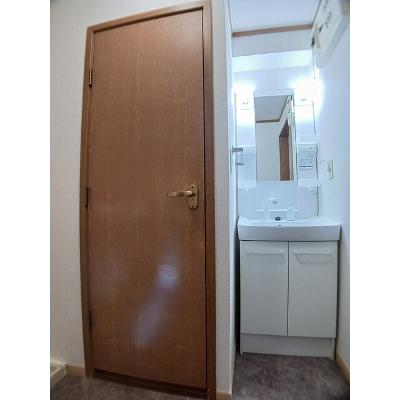 コーポミナミ 202【管理NO：1-006098401-02020】 ★家具家電は申し込み後に搬入します 2026年07月下旬入居可能の物件写真6