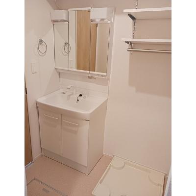 ウッチェロ・ブルー 203【管理NO：1-027851701-02030】 ★家具家電は申し込み後に搬入しますの物件写真6