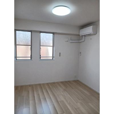 ウッチェロ・ブルー 202【管理NO：1-027851701-02020】 ★家具家電は申し込み後に搬入します★の物件写真2