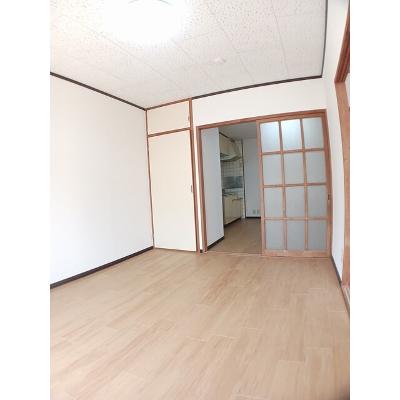 ＹＭシャトー 202【管理NO：1-003728001-02020】 ★家具家電は申し込み後に搬入しますの物件写真2