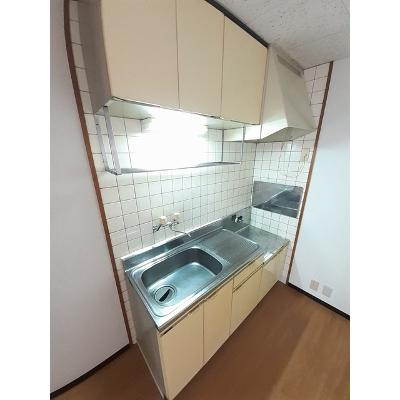 ＹＭシャトー 202【管理NO：1-003728001-02020】 ★家具家電は申し込み後に搬入しますの物件写真3