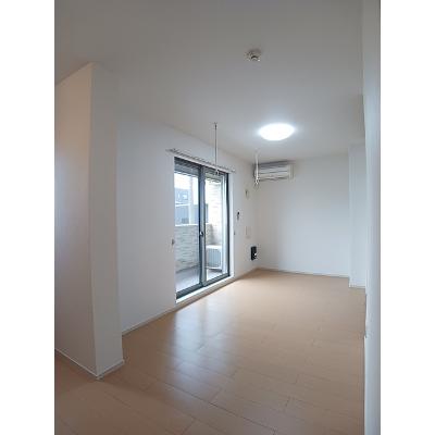 マーガレット２３ 102【管理NO：1-017511101-01020】 ★家具家電は申し込み後に搬入しますの物件写真2