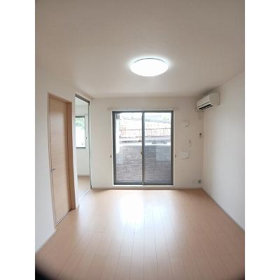 サン・グレイス 103【管理NO：1-019738501-01030】 ★家具家電は申し込み後に搬入します 2026年07月上旬入居可能の物件写真2