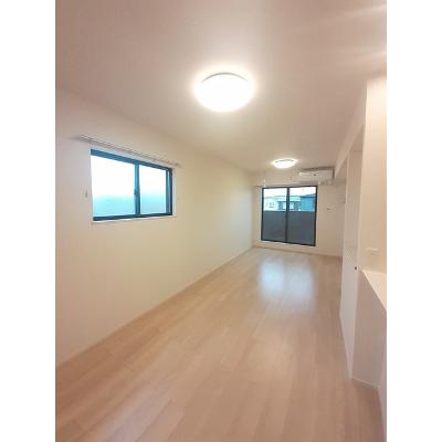 ラシャス　Ⅰ 205【管理NO：1-027144601-02040】 ★家具家電は申し込み後に搬入します 2026年09月中旬入居可能の物件写真2