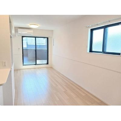 ルチェンテⅡ 201【管理NO：1-027788801-02010】 ★家具家電は申し込み後に搬入します★ ★2026年08月中旬入居可能★の物件写真2