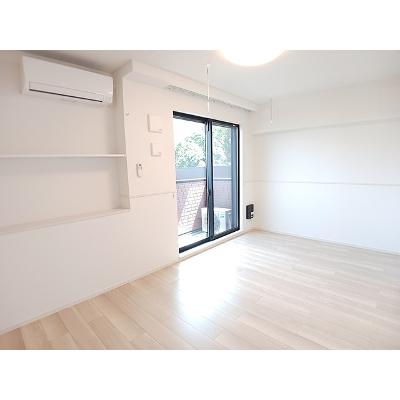 キャトル　フィーユ 105【管理NO：1-028389501-01040】 ★家具家電は申し込み後に搬入します★の物件写真2