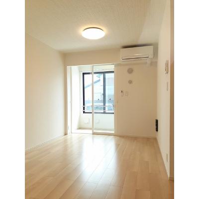 ブルースカイ 102【管理NO：1-027151801-01020】 ★家具家電は申し込み後に搬入します 2026年08月中旬入居可能の物件写真2