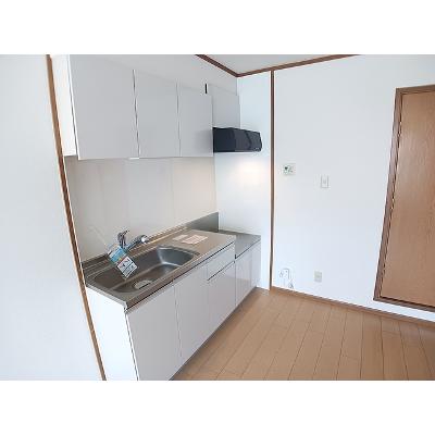 グランデージⅡ 202【管理NO：1-007274402-02020】 ★家具家電は申し込み後に搬入します★の物件写真3