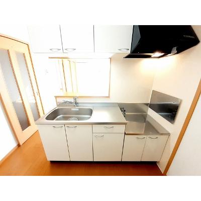 ｎｏｖａ（ノーヴァ） 201【管理NO：1-014239501-02010】 ★家具家電は申し込み後に搬入します★の物件写真3