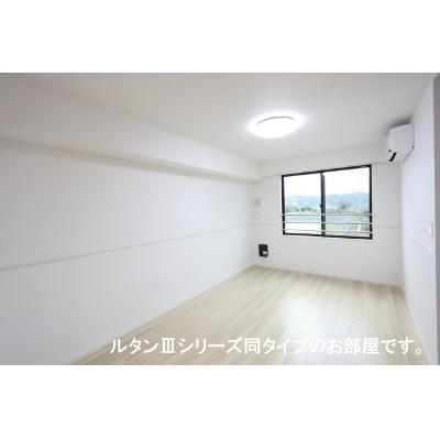リバーサイド西山 202【管理NO：1-027583801-02020】 ★家具家電は申し込み後に搬入します★ ★2026年11月上旬入居可能★の物件写真2