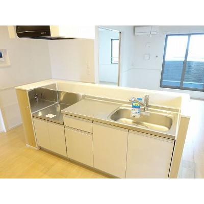 ドルチェ 201【管理NO：1-023045001-02010】 ★家具家電は申し込み後に搬入します 2026年07月中旬入居可能の物件写真3