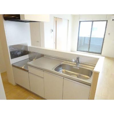 リベルテ　Ⅱ 101【管理NO：1-022741802-01010】 ★家具家電は申し込み後に搬入しますの物件写真3