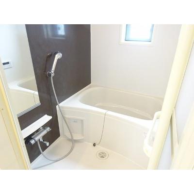 リベルテ　Ⅱ 101【管理NO：1-022741802-01010】 ★家具家電は申し込み後に搬入しますの物件写真4