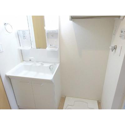 リベルテ　Ⅱ 101【管理NO：1-022741802-01010】 ★家具家電は申し込み後に搬入しますの物件写真6