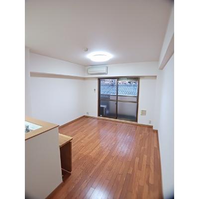 ル・ソレイユ桂川 302【管理NO：1-012069001-03020】 ★家具家電は申し込み後に搬入します 2026年08月上旬入居可能の物件写真2