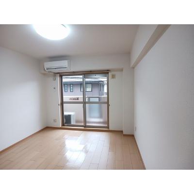 アルヴェアーレ 203【管理NO：1-012115201-02030】 ★家具家電は申し込み後に搬入します 2026年08月上旬入居可能の物件写真2