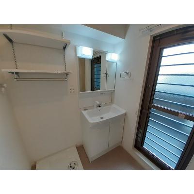 カトレアⅡ 202【管理NO：1-027232002-02020】 ★家具家電は申し込み後に搬入します★の物件写真6