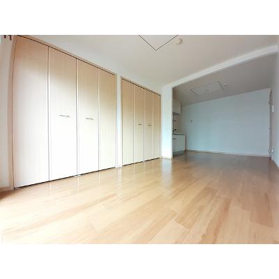 クラトンｅｙ 203【管理NO：1-006437601-02030】 ★家具家電は申し込み後に搬入します 2026年07月下旬入居可能の物件写真2