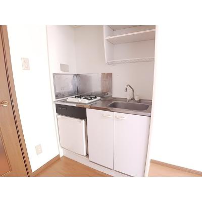 プラードアロージョ 103【管理NO：1-010355101-01030】 ★家具家電は申し込み後に搬入します★の物件写真3