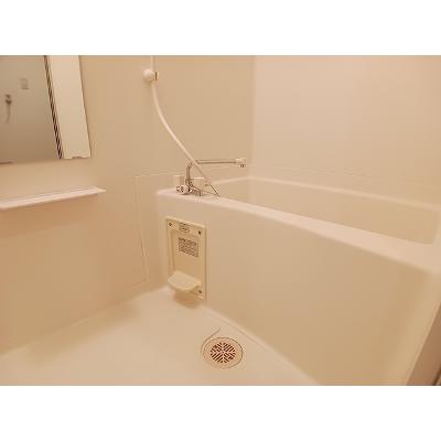 プラードアロージョ 103【管理NO：1-010355101-01030】 ★家具家電は申し込み後に搬入します★の物件写真4