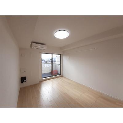 ラ・ルミエール 303【管理NO：1-025540801-03030】 ★家具家電は申し込み後に搬入します 2026年08月上旬入居可能の物件写真2