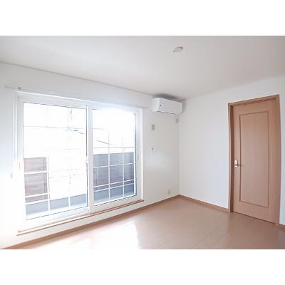エレガンス 202【管理NO：1-015000201-02020】 ★家具家電は申し込み後に搬入します 2026年07月上旬入居可能の物件写真2