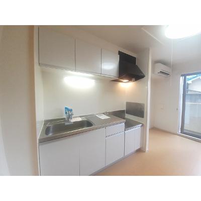 ルミエール 103【管理NO：1-019112101-01030】 ★家具家電は申し込み後に搬入します 2026年08月下旬入居可能の物件写真3