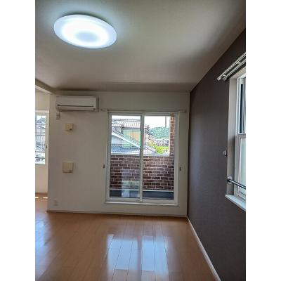 タラーアイル 201【管理NO：1-019216601-02010】 ★家具家電は申し込み後に搬入します★の物件写真2